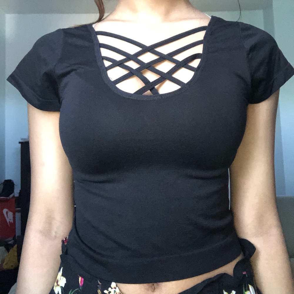 Black Strappy Crop Top